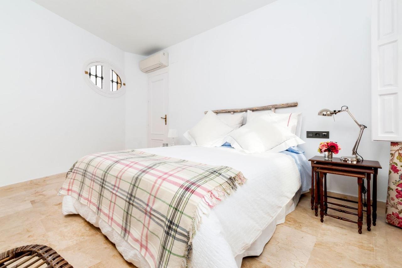 Genteel Home Maestranza Севилья Экстерьер фото