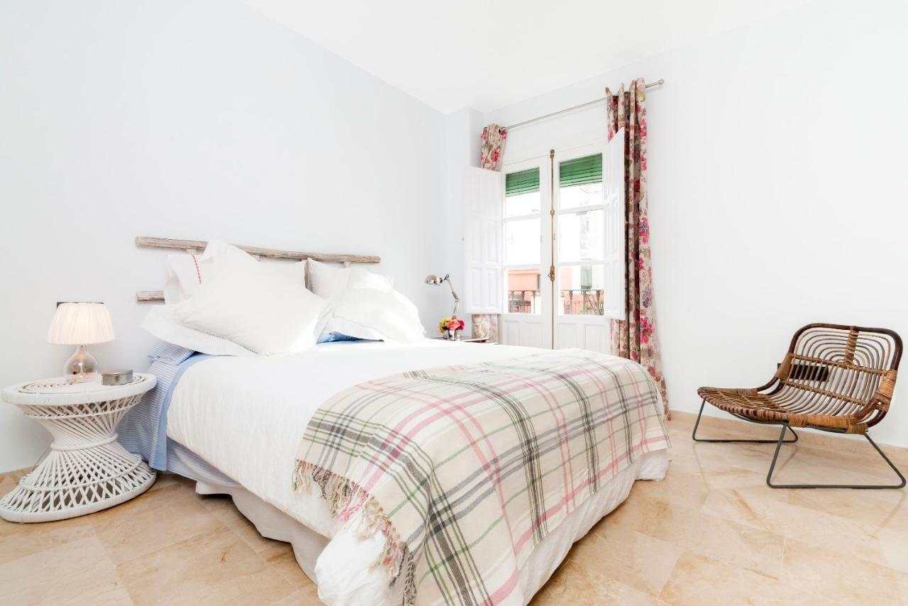 Genteel Home Maestranza Севилья Экстерьер фото