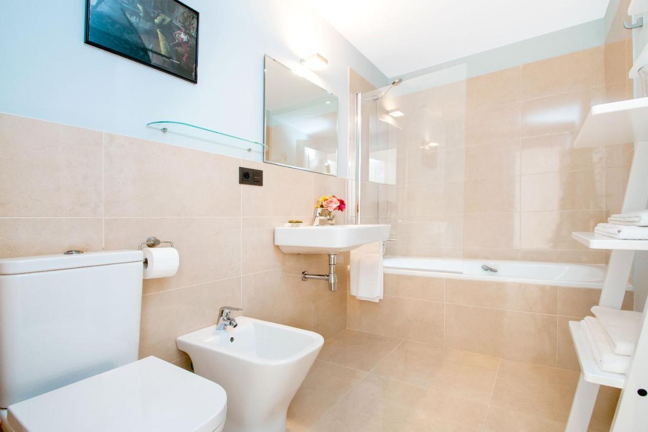 Genteel Home Maestranza Севилья Экстерьер фото