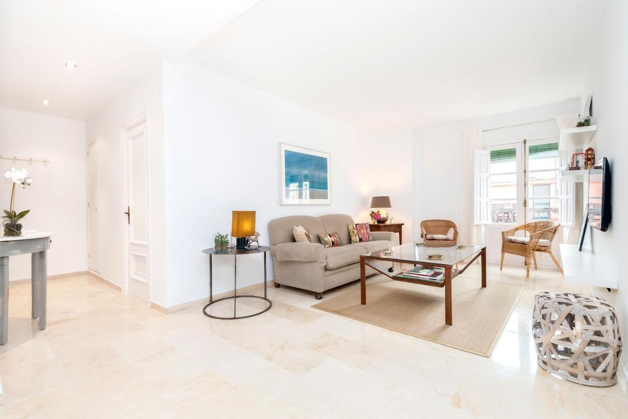 Genteel Home Maestranza Севилья Экстерьер фото