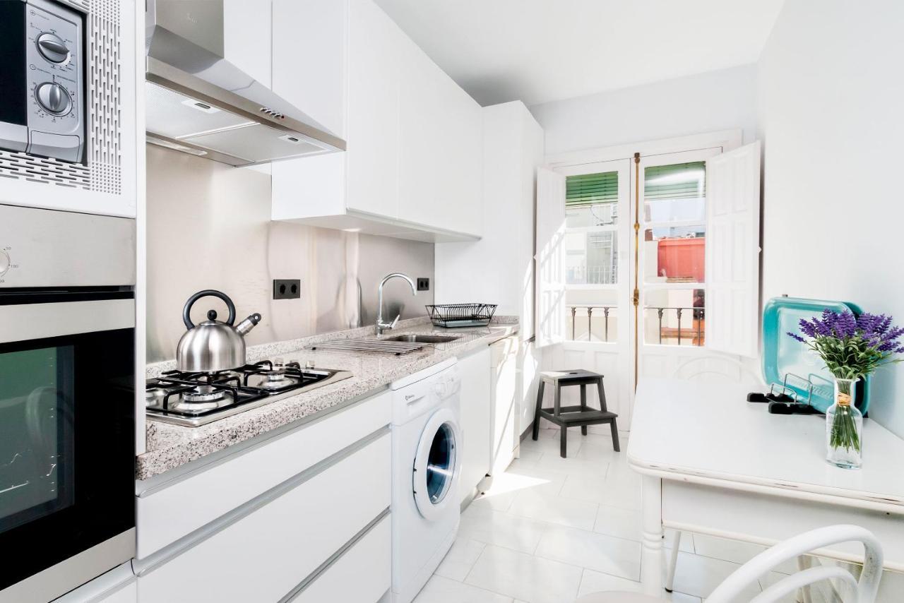 Genteel Home Maestranza Севилья Экстерьер фото