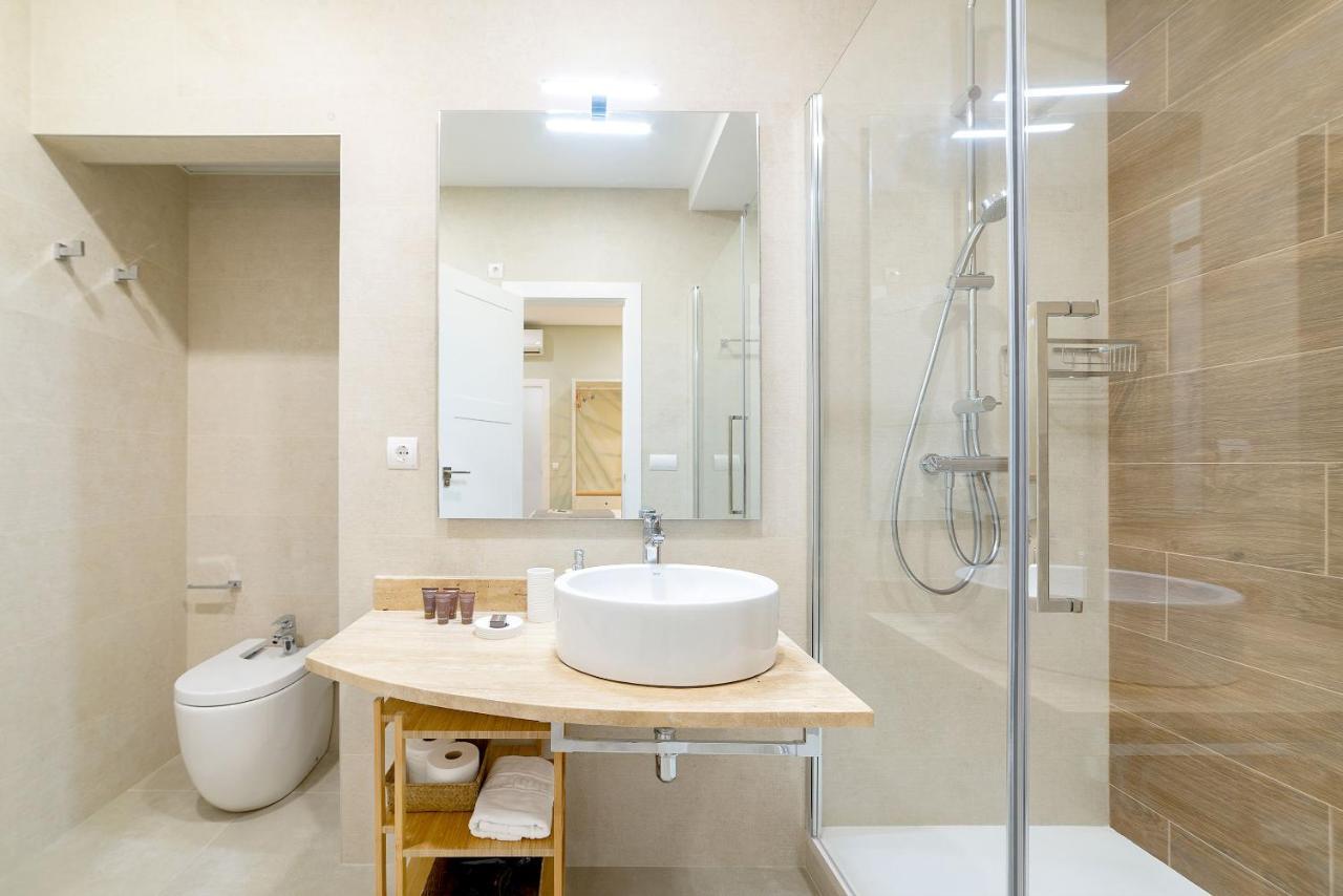 Genteel Home Maestranza Севилья Экстерьер фото