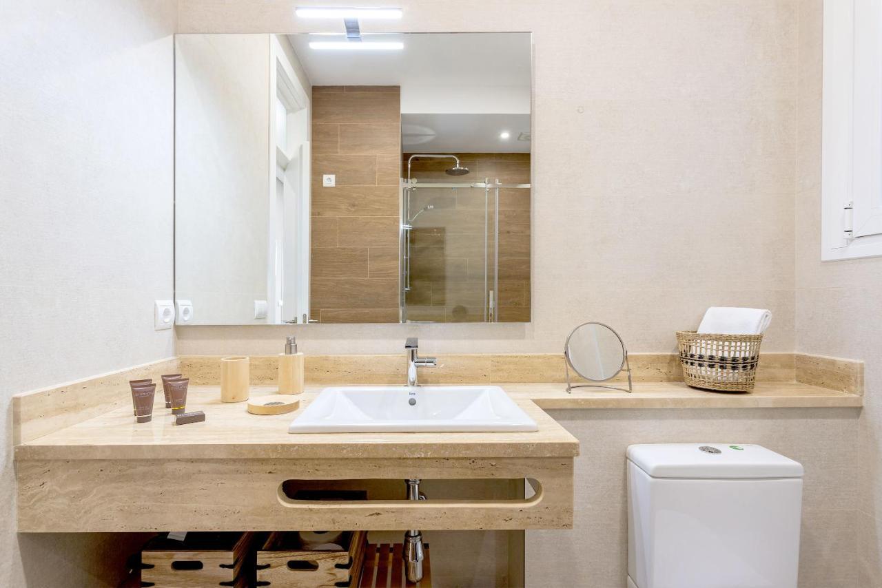 Genteel Home Maestranza Севилья Экстерьер фото